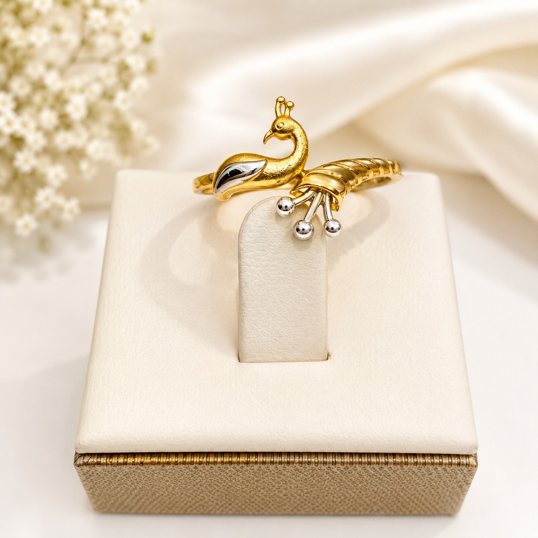 Mayura Grace Ring