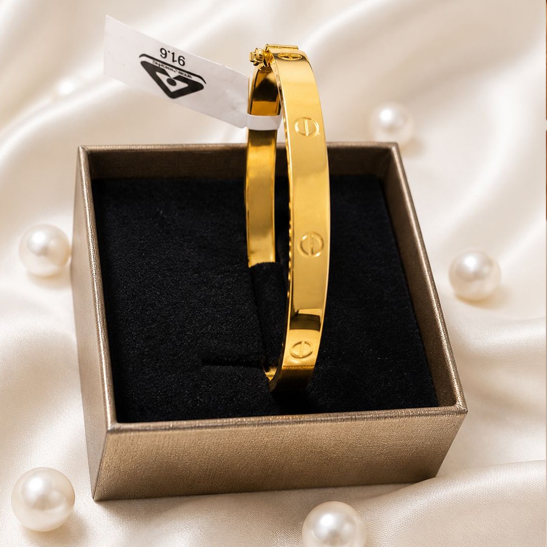 Viral Love Bracelet